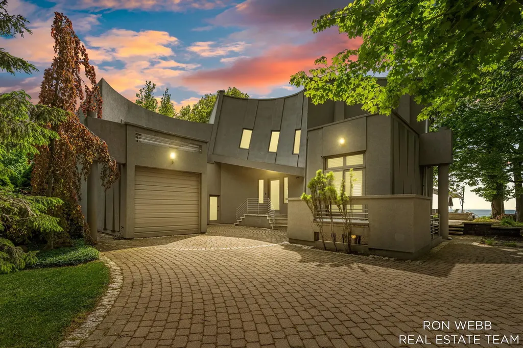 1234 Shorecrest Drive Ganges Township MI 49090