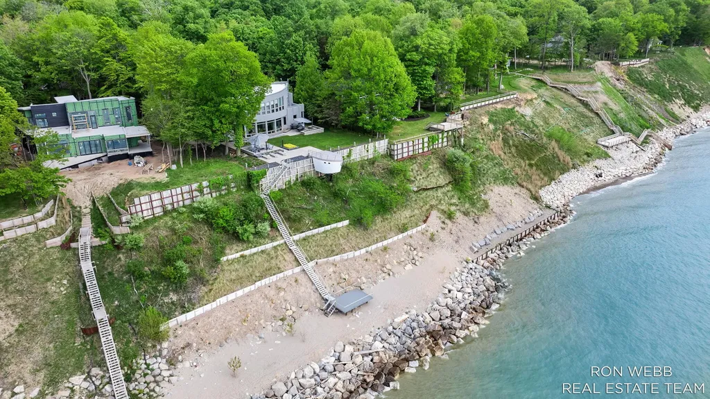 1234 Shorecrest Drive Ganges Township MI 49090