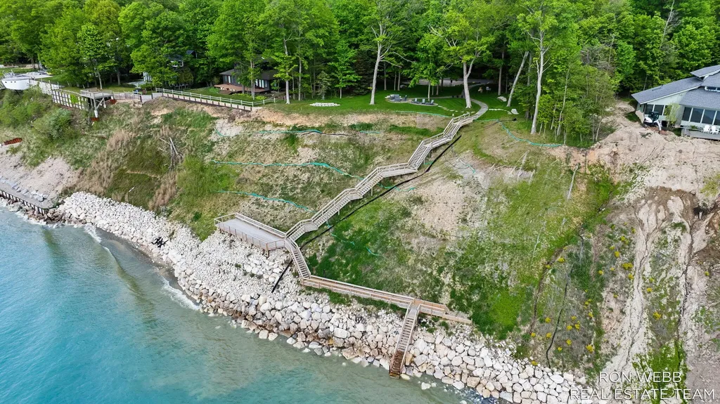 1234 Shorecrest Drive Ganges Township MI 49090