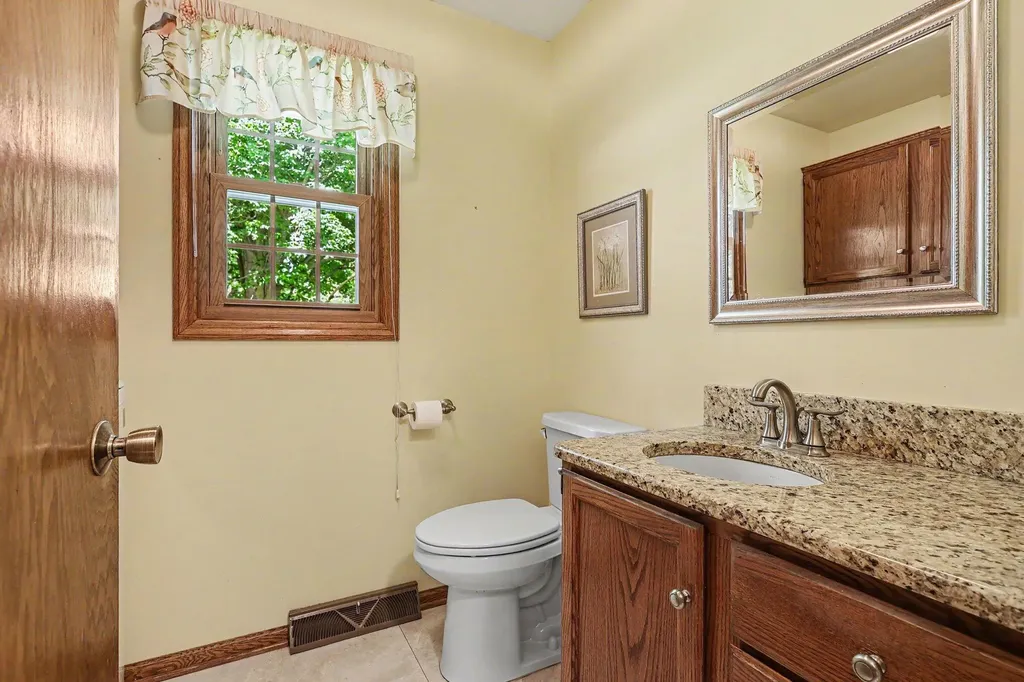 4809 40th Avenue Jamestown Charter Township MI 49426