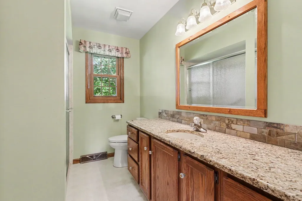 4809 40th Avenue Jamestown Charter Township MI 49426