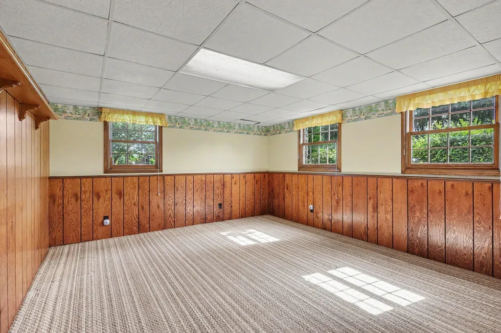 4809 40th Avenue Jamestown Charter Township MI 49426