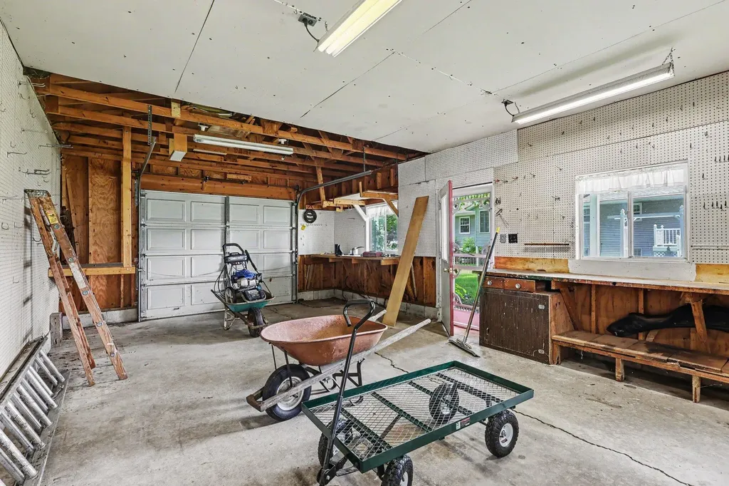 4809 40th Avenue Jamestown Charter Township MI 49426