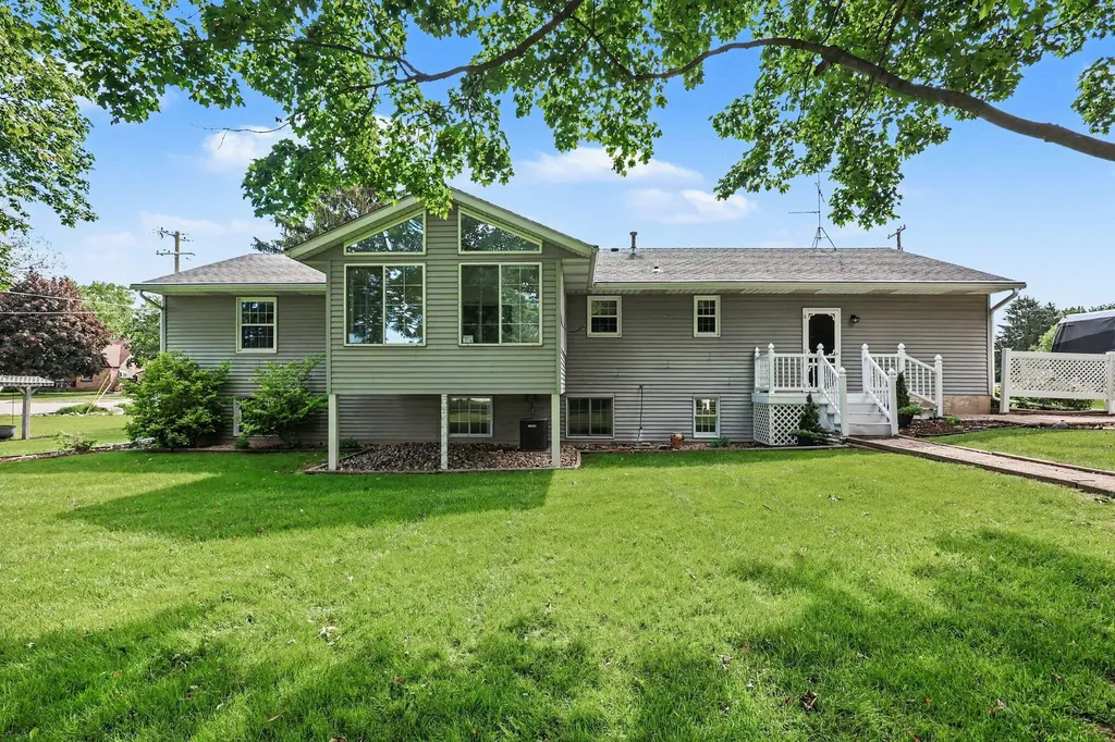4809 40th Avenue Jamestown Charter Township MI 49426