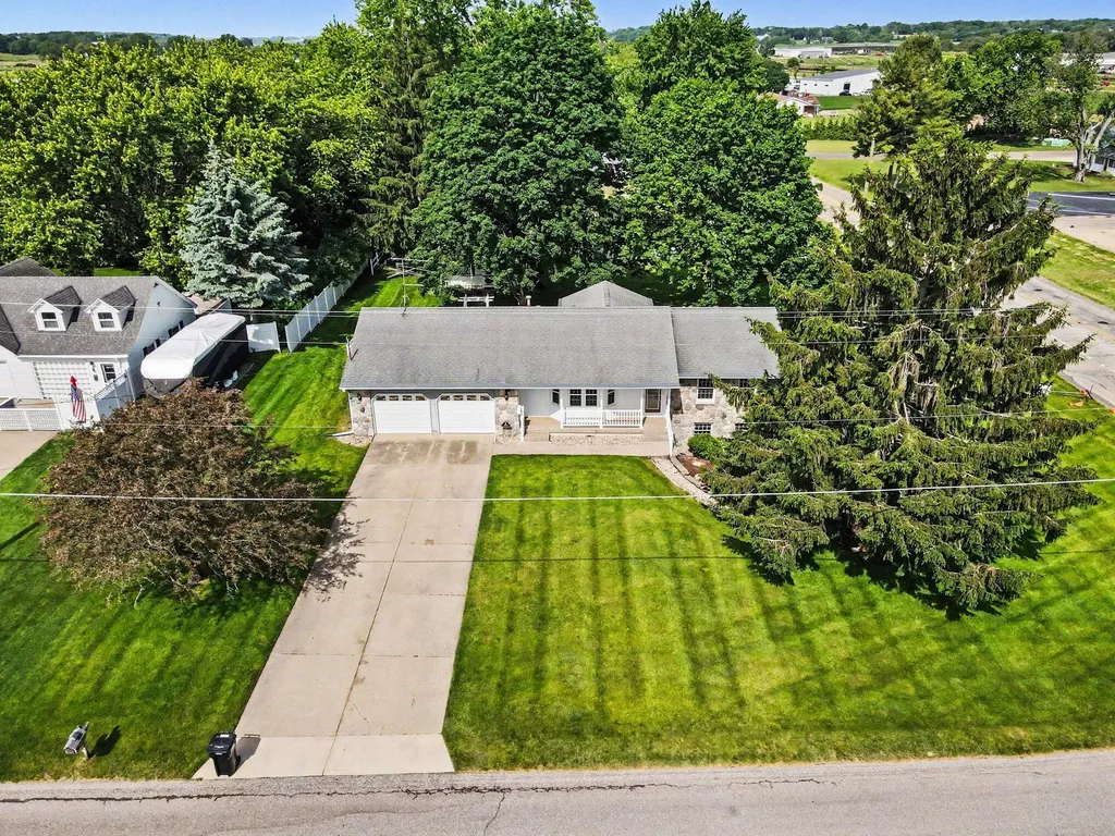 4809 40th Avenue Jamestown Charter Township MI 49426