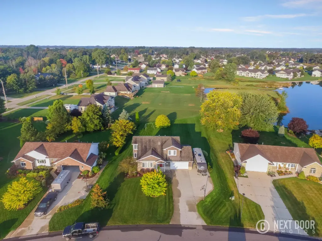 1645 Garden View Drive Zeeland Charter Township MI 49464