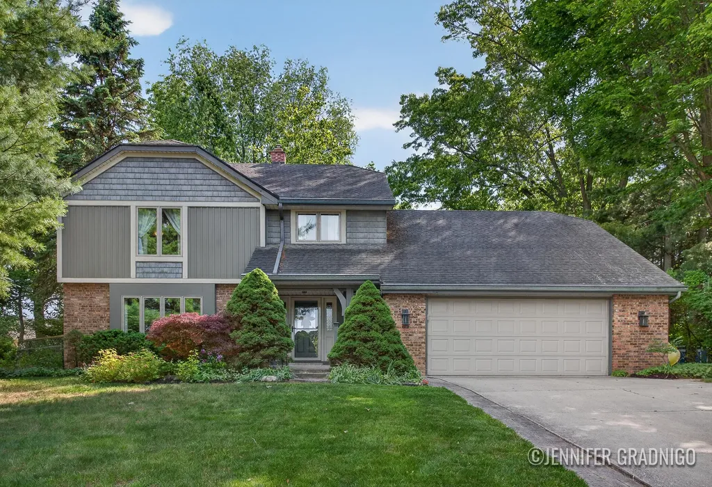 2000 Frontier Court SW Wyoming City MI 49519