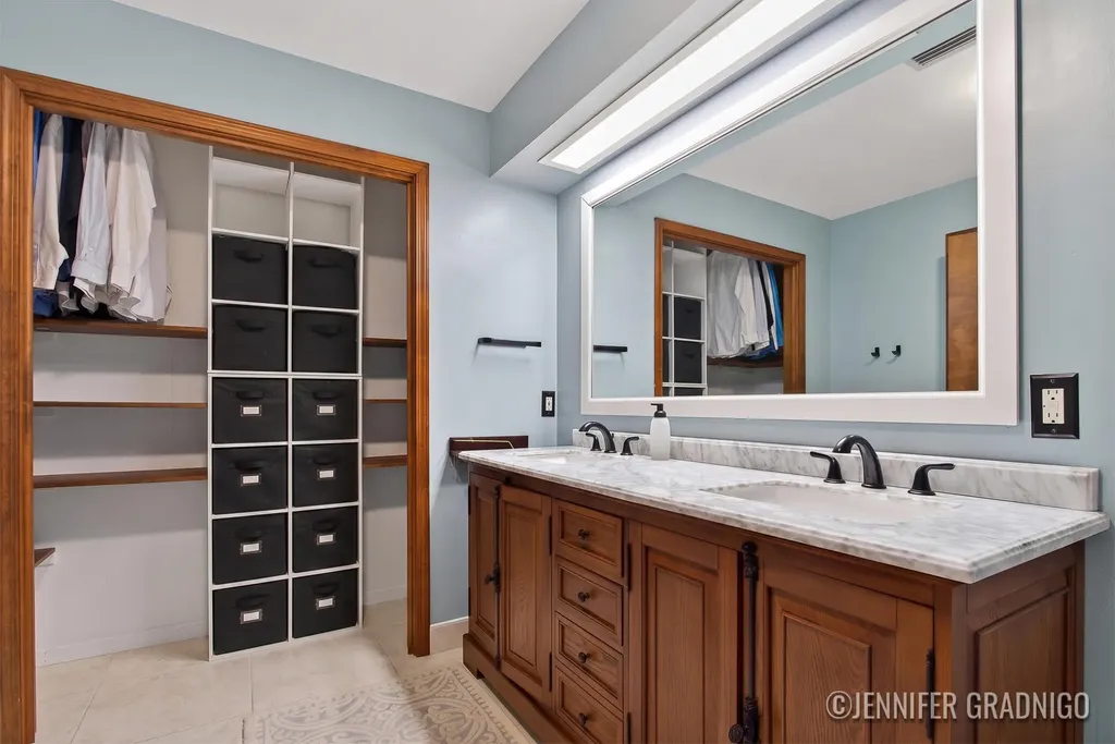 2000 Frontier Court SW Wyoming City MI 49519