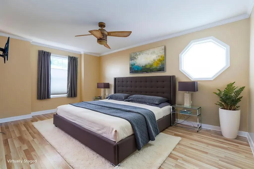 37868 Jefferson Avenue Harrison Charter Township MI 48045