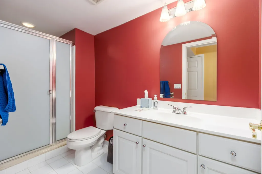37868 Jefferson Avenue Harrison Charter Township MI 48045