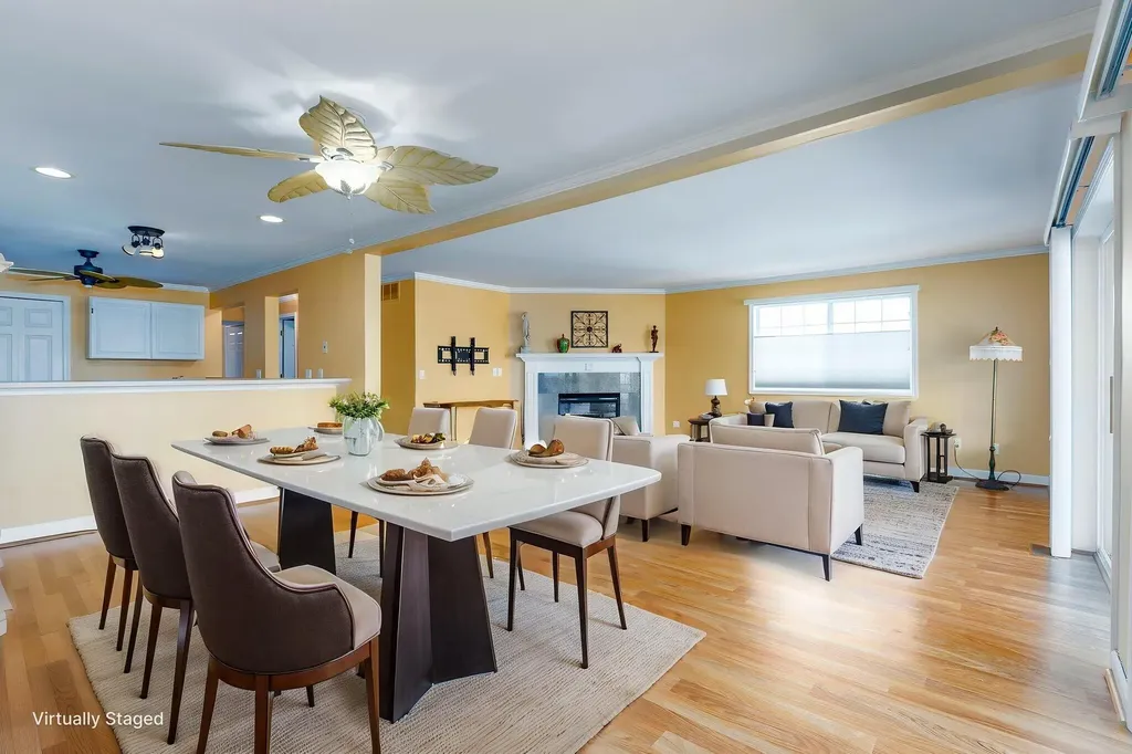 37868 Jefferson Avenue Harrison Charter Township MI 48045