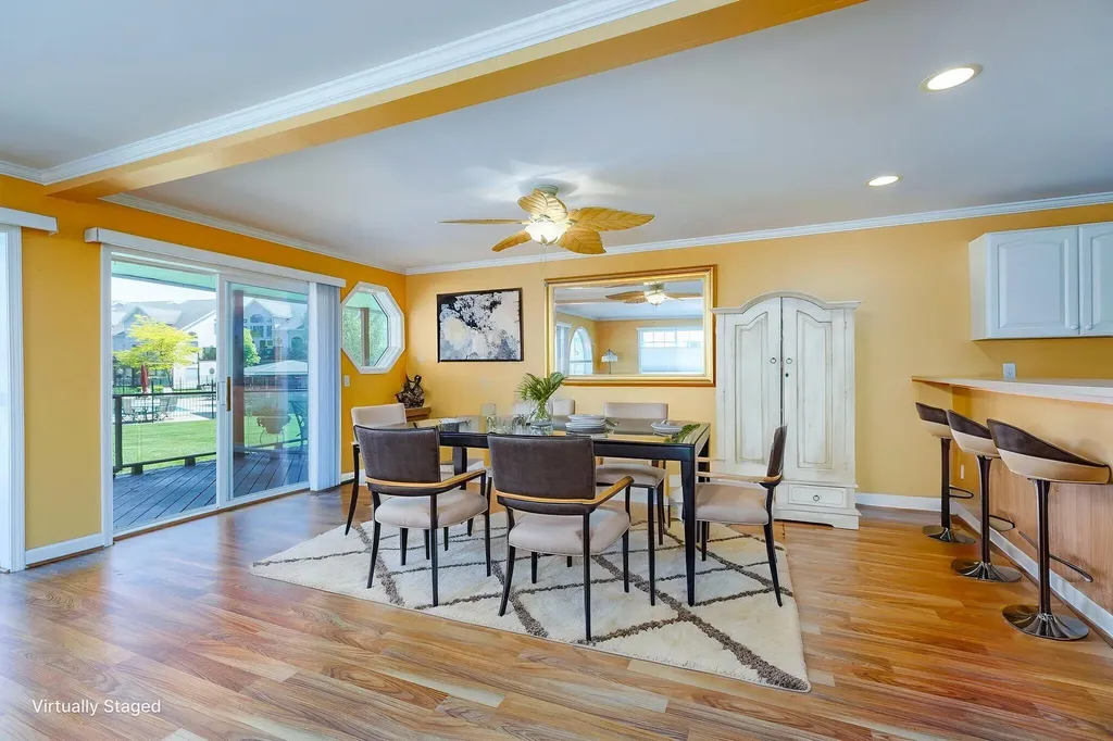 37868 Jefferson Avenue Harrison Charter Township MI 48045