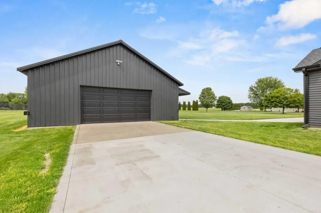 20872 State Line Road Mason Township MI 49112