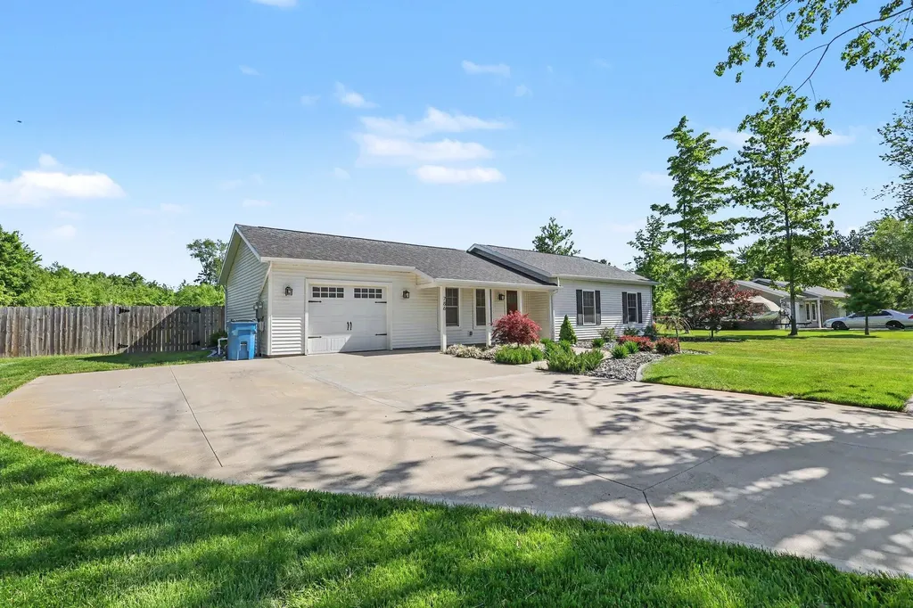 786 Judson Road Norton Shores City MI 49456