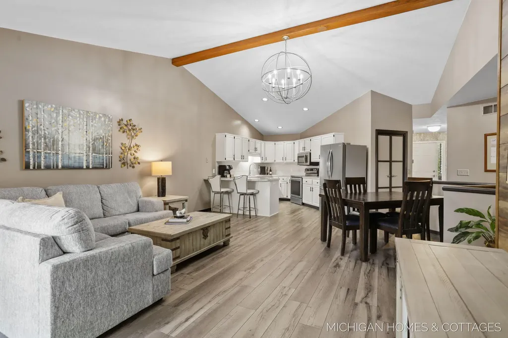 1644 Lakeview Drive Zeeland Charter Township MI 49464