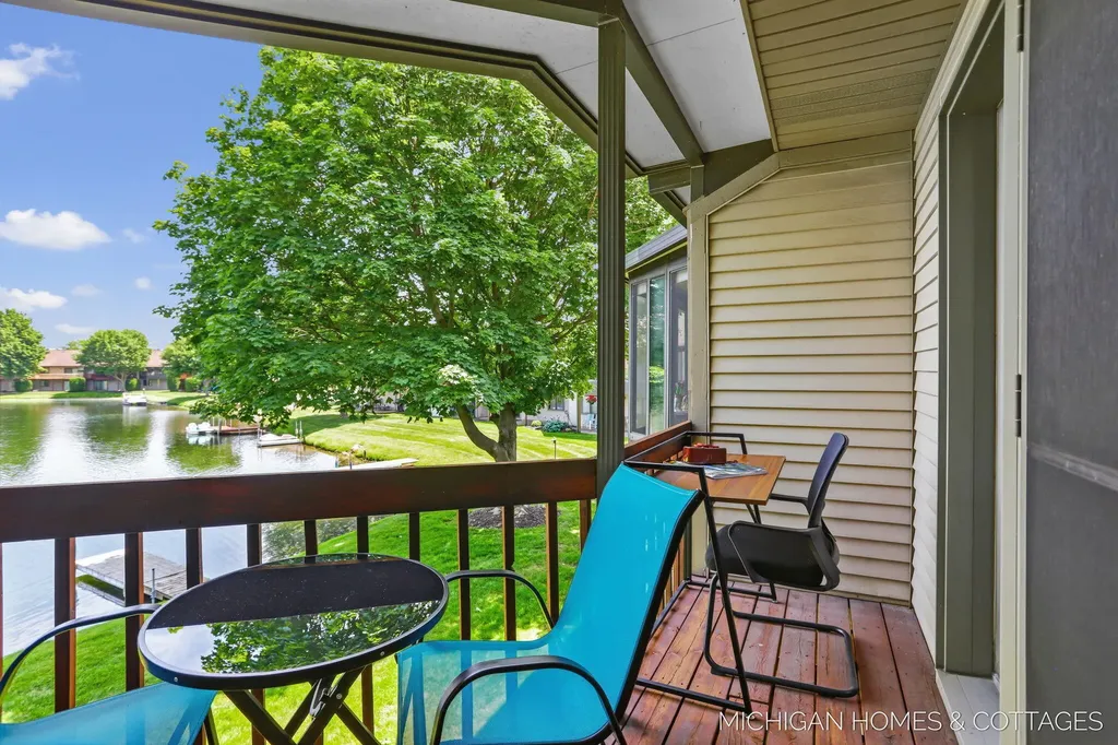 1644 Lakeview Drive Zeeland Charter Township MI 49464