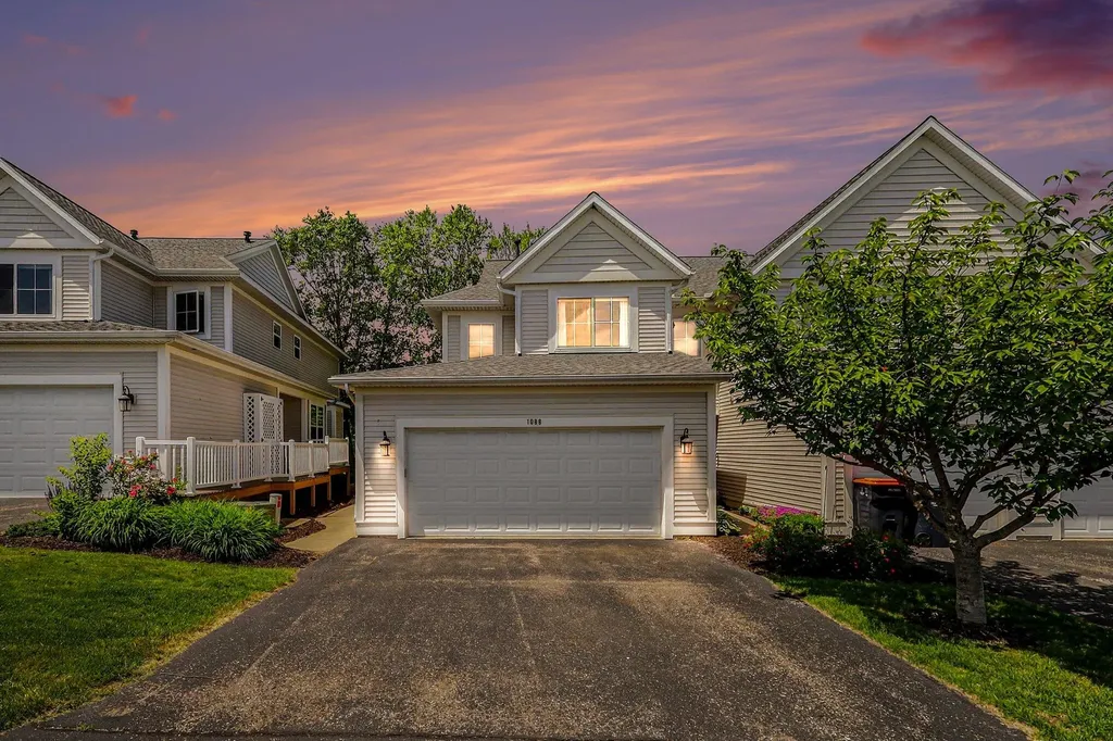 1088 Cobblestone Road Holland City MI 49423