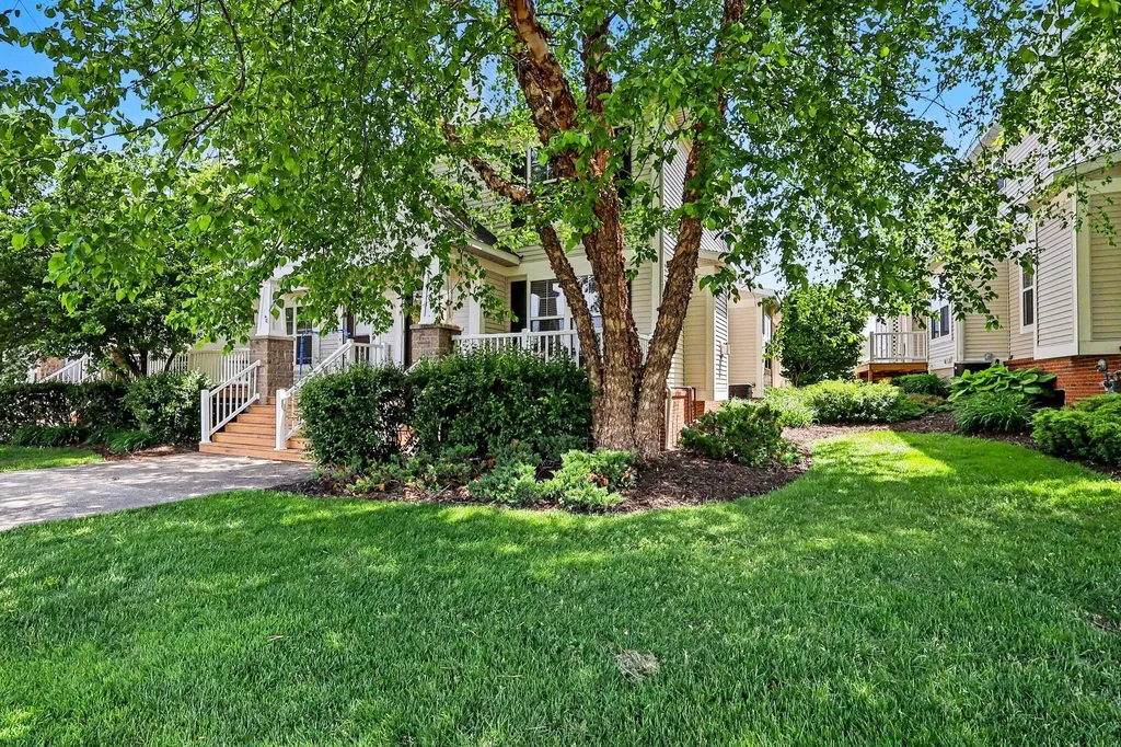 1088 Cobblestone Road Holland City MI 49423