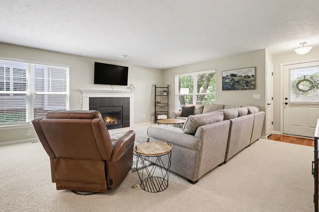 1088 Cobblestone Road Holland City MI 49423