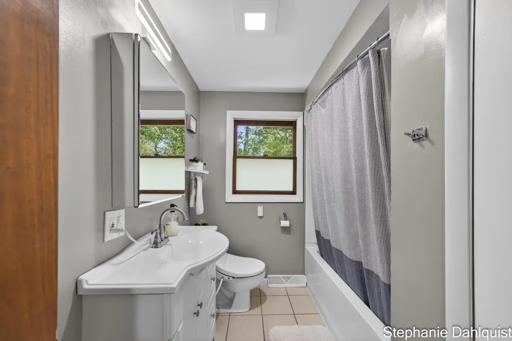 1784 Leif Avenue Norton Shores City MI 49441