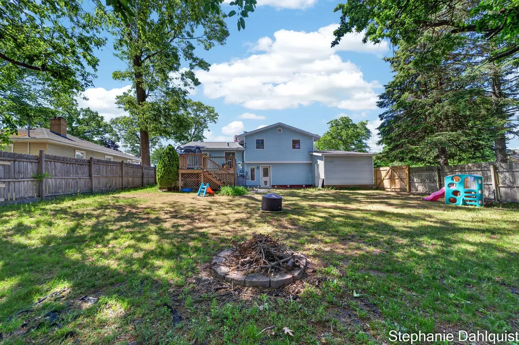 1784 Leif Avenue Norton Shores City MI 49441