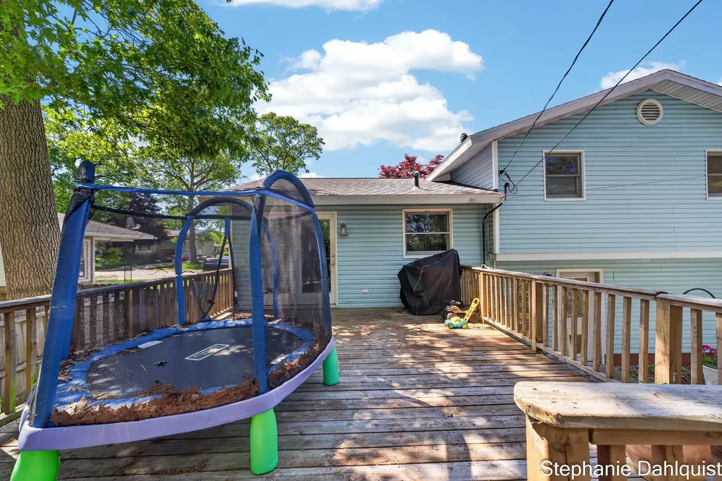 1784 Leif Avenue Norton Shores City MI 49441