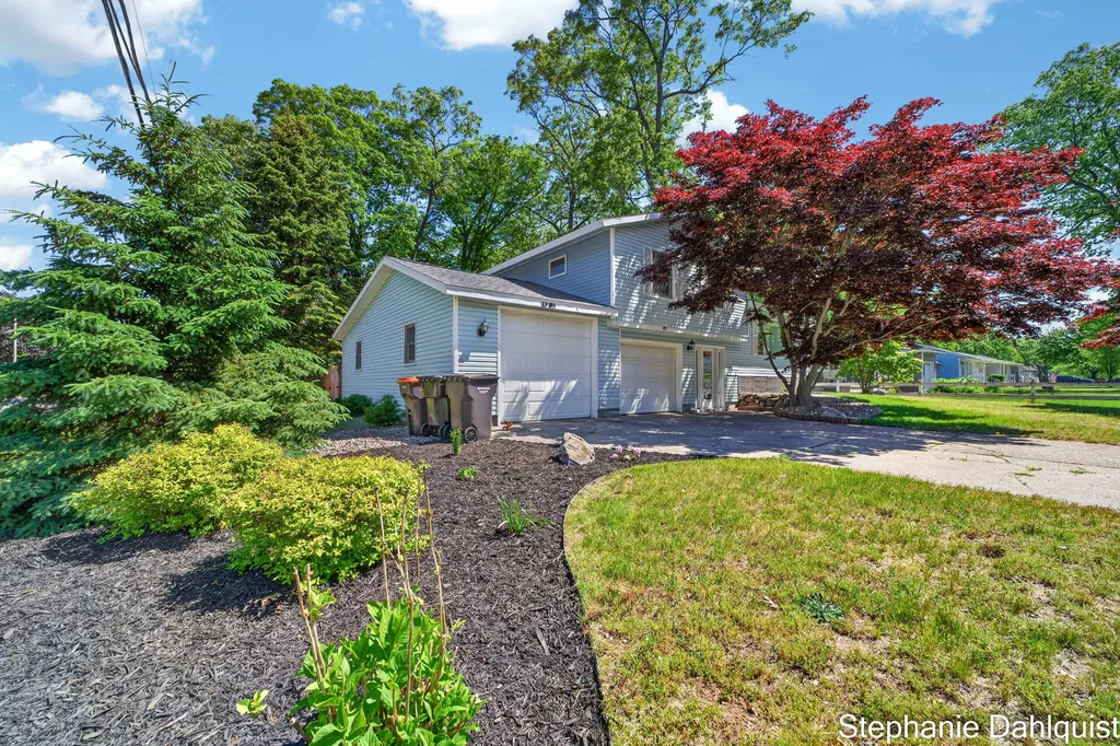 1784 Leif Avenue Norton Shores City MI 49441