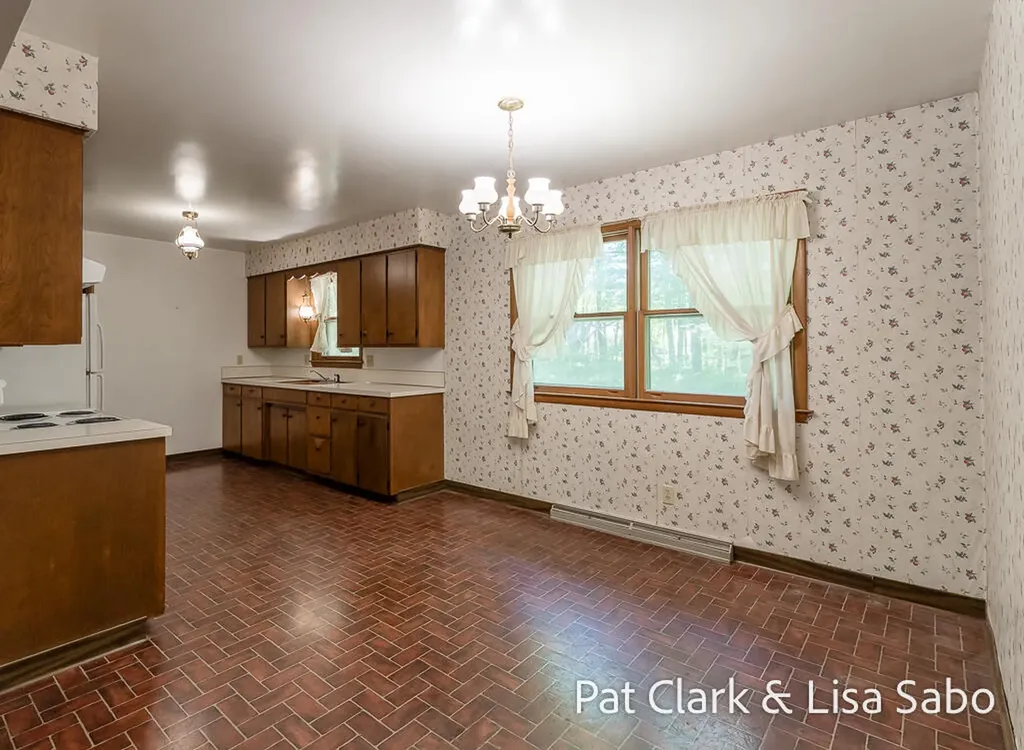 18412 168th Avenue Spring Lake Township MI 49456