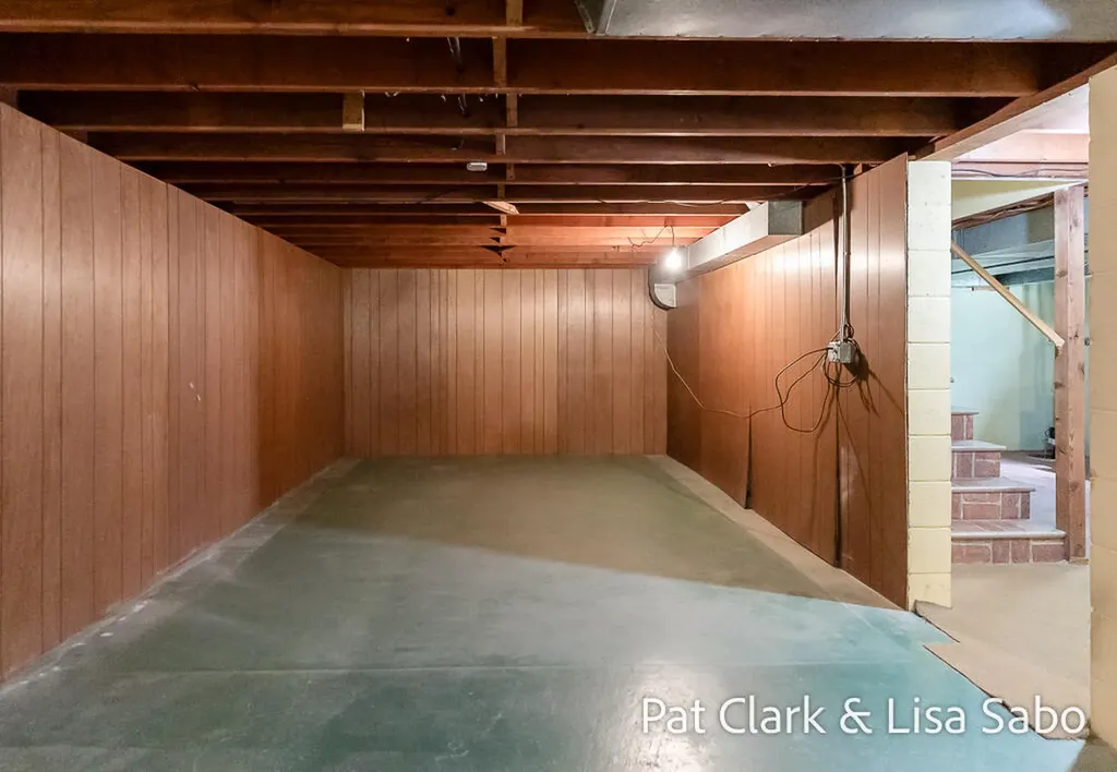 18412 168th Avenue Spring Lake Township MI 49456