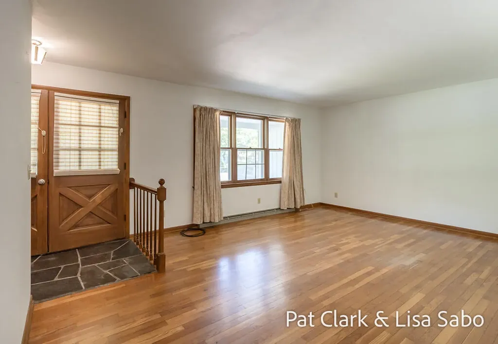 18412 168th Avenue Spring Lake Township MI 49456