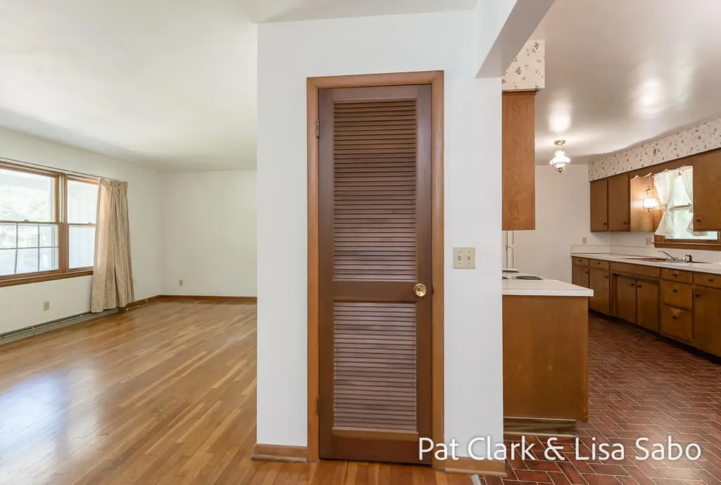 18412 168th Avenue Spring Lake Township MI 49456