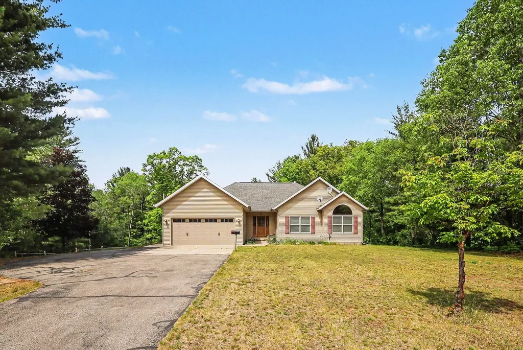 5620 Ryerson Road Cedar Creek Township MI 49457