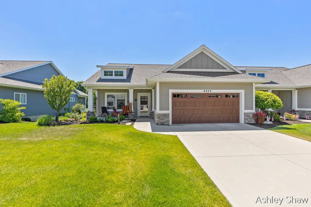 6424 Copperleaf Court Laketown Township MI 49423