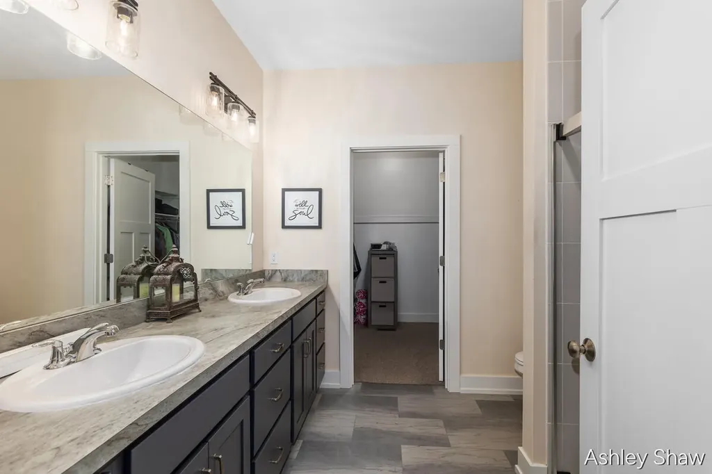 6424 Copperleaf Court Laketown Township MI 49423