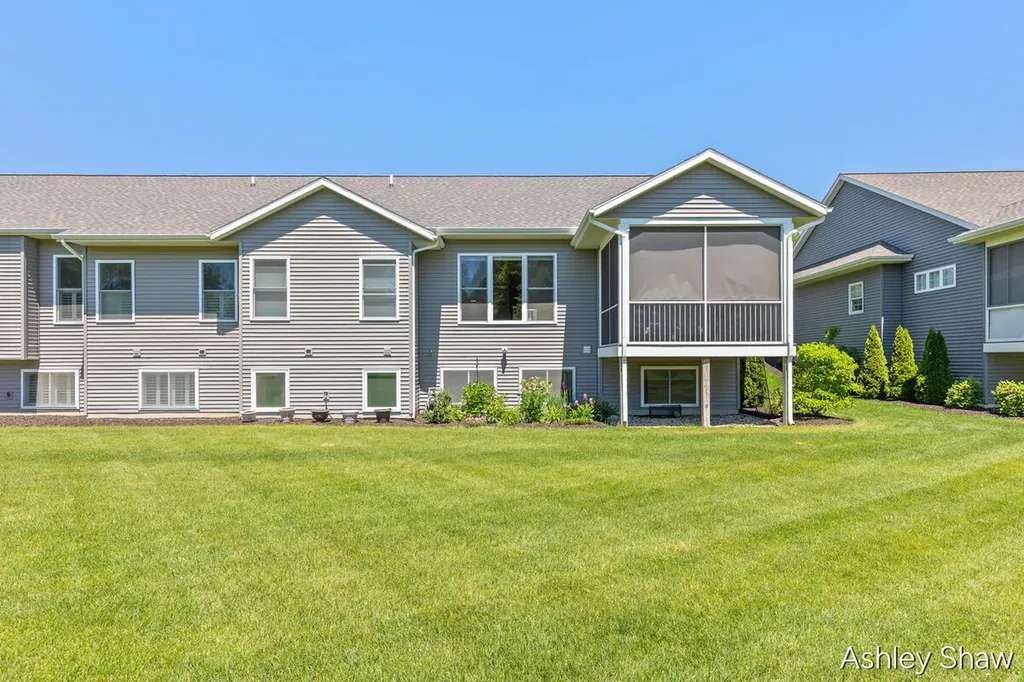 6424 Copperleaf Court Laketown Township MI 49423