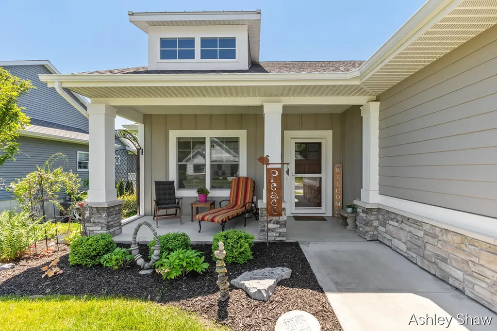 6424 Copperleaf Court Laketown Township MI 49423