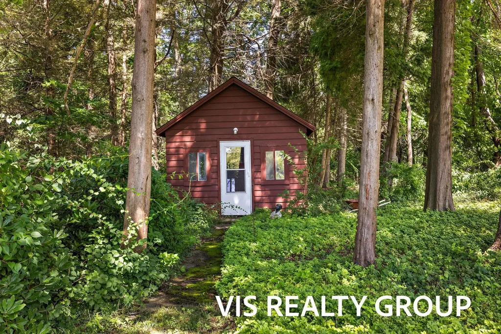 7265 S Walker Road Fruitport Charter Township MI 49456