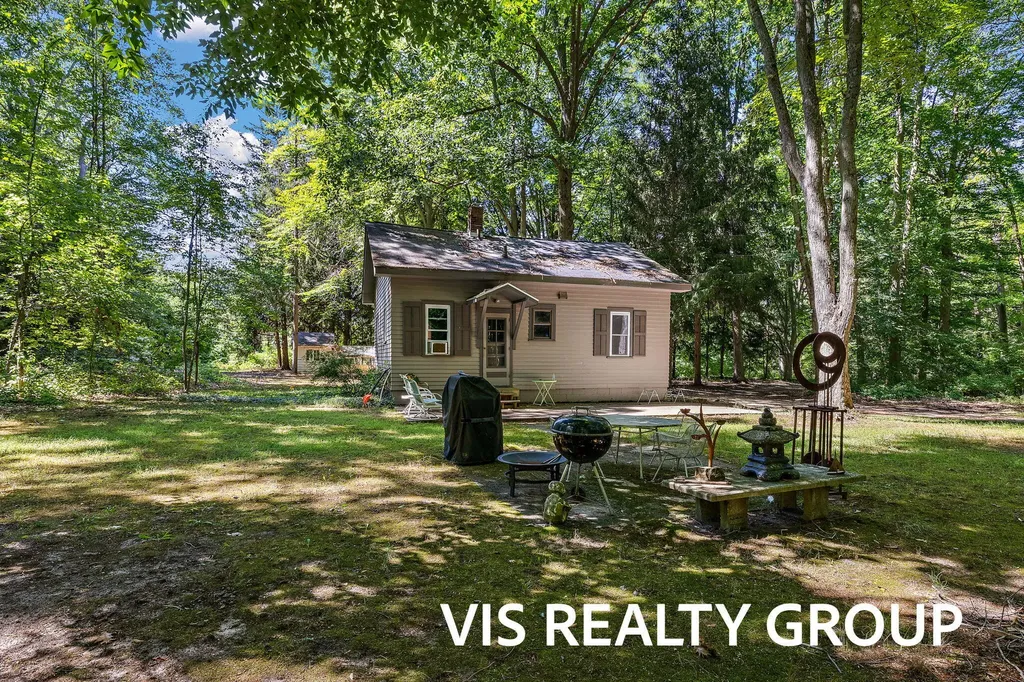 7265 S Walker Road Fruitport Charter Township MI 49456