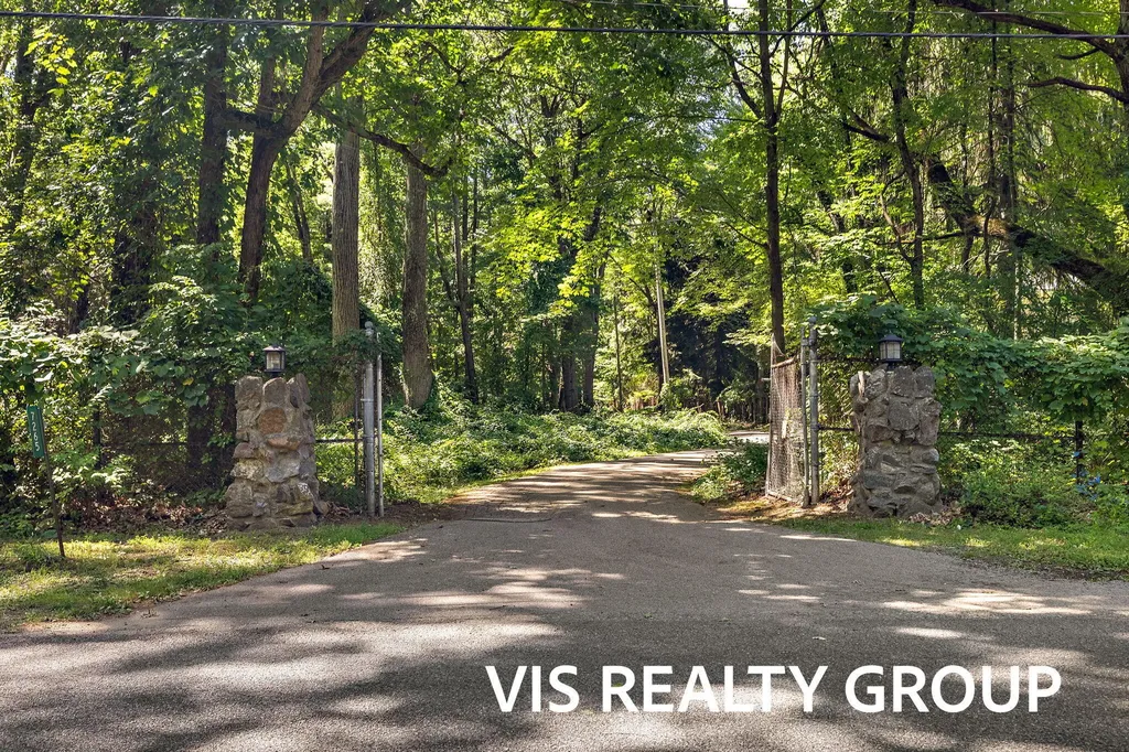 7265 S Walker Road Fruitport Charter Township MI 49456