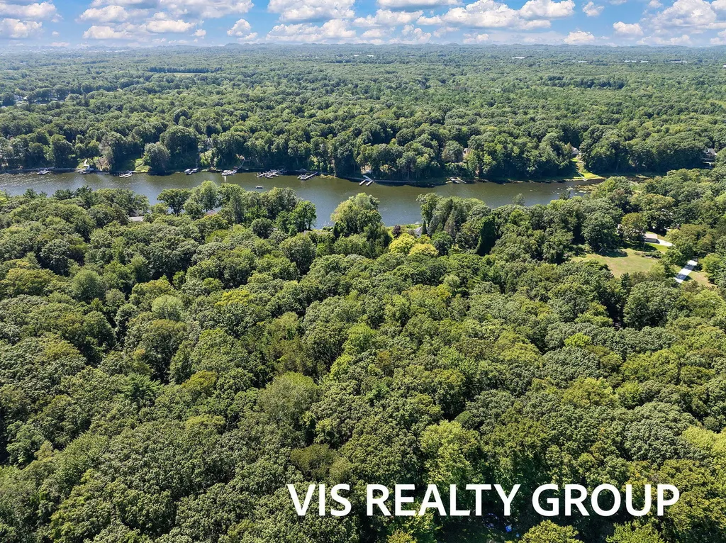7265 S Walker Road Fruitport Charter Township MI 49456