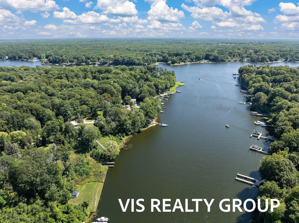 7265 S Walker Road Fruitport Charter Township MI 49456