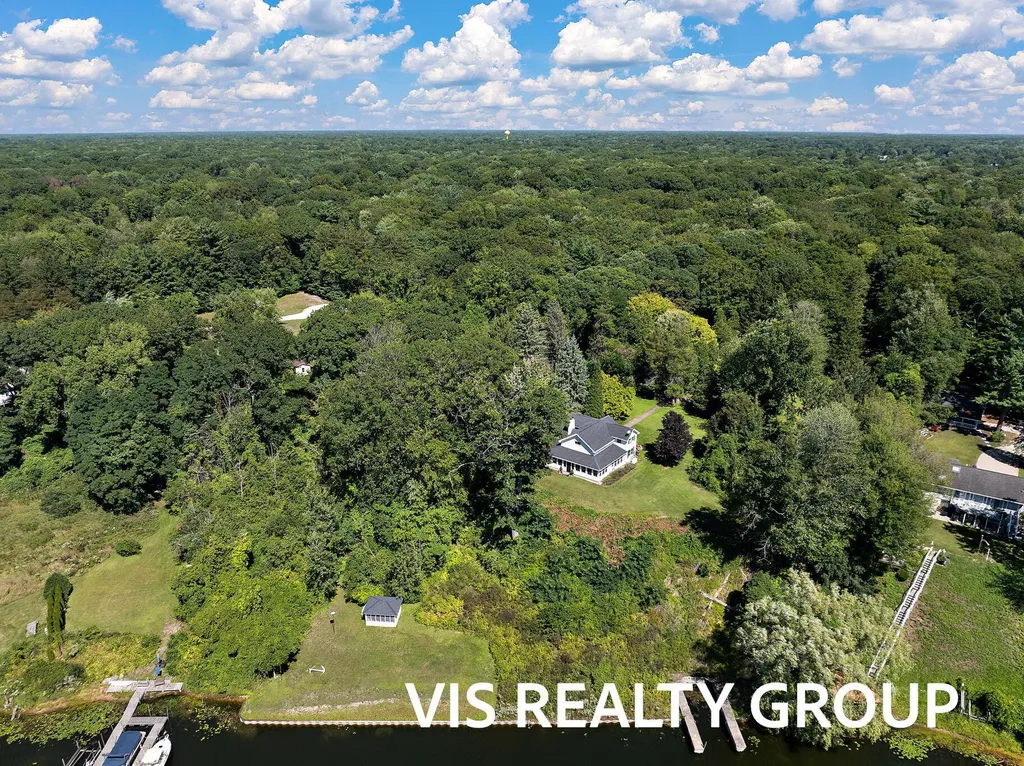 7265 S Walker Road Fruitport Charter Township MI 49456