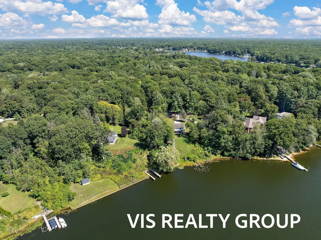 7265 S Walker Road Fruitport Charter Township MI 49456