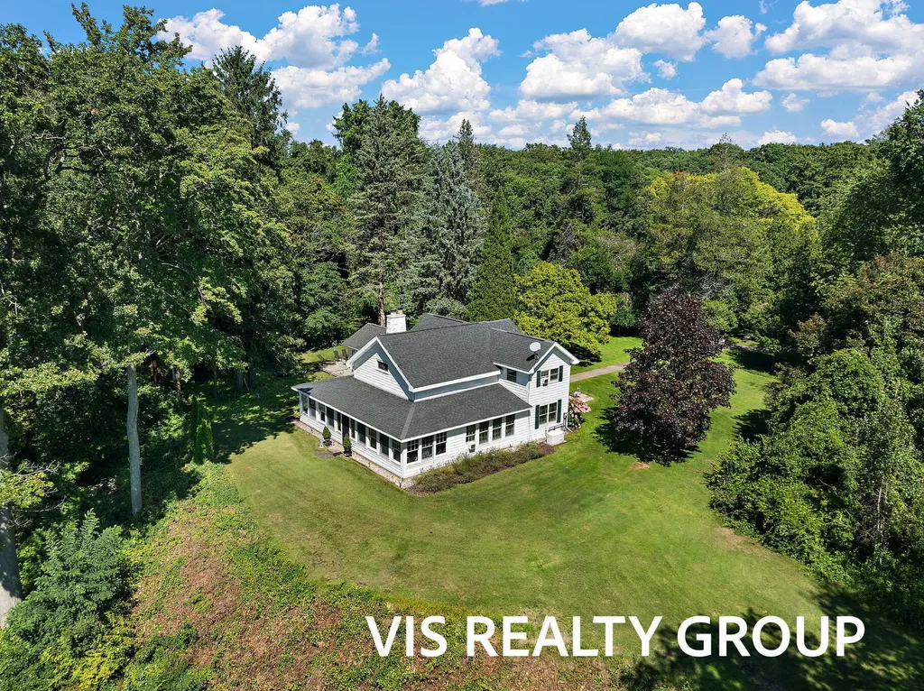 7265 S Walker Road Fruitport Charter Township MI 49456