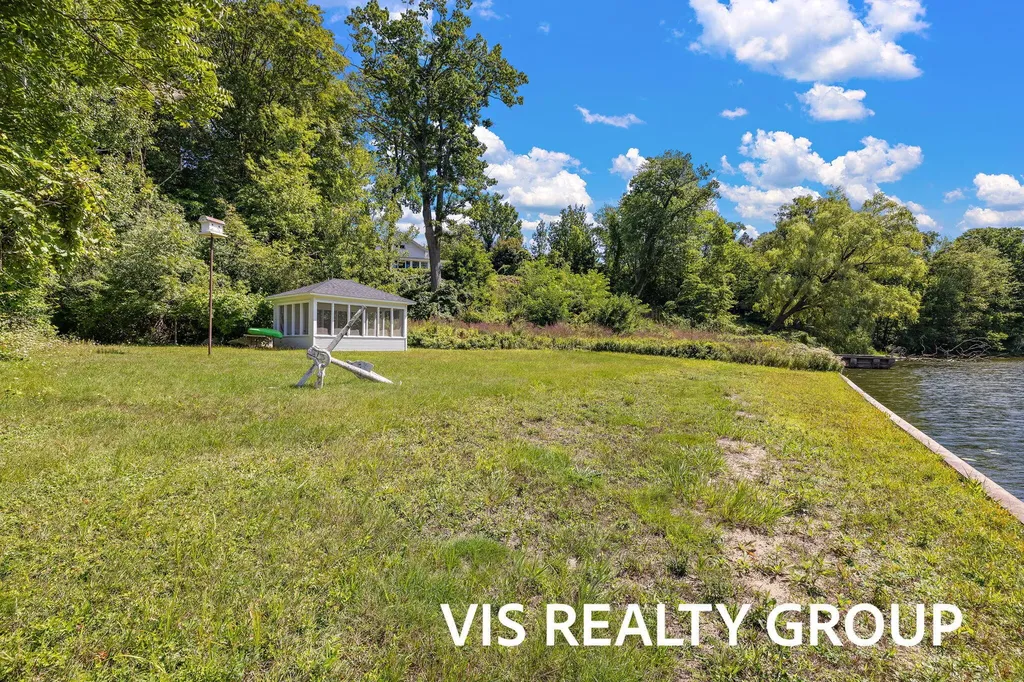 7265 S Walker Road Fruitport Charter Township MI 49456