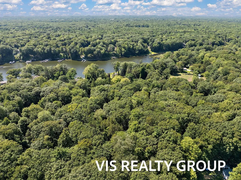 7265 S Walker Road Fruitport Charter Township MI 49456