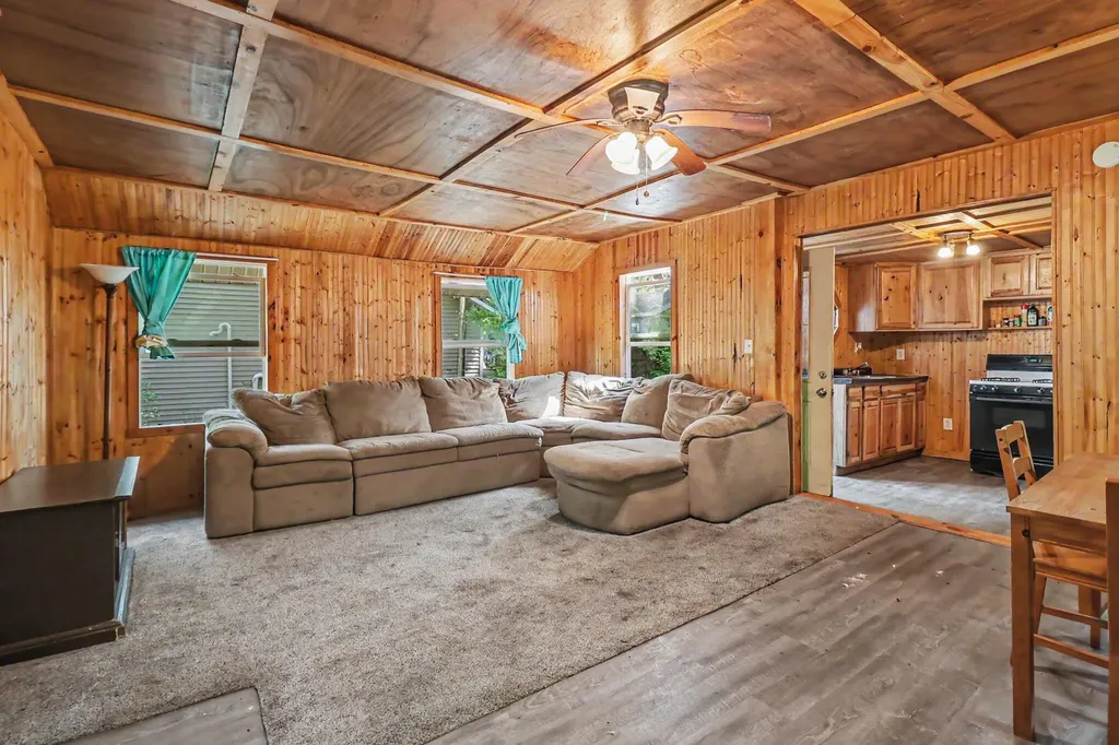 114 S 180th Avenue Newfield Township MI 49421