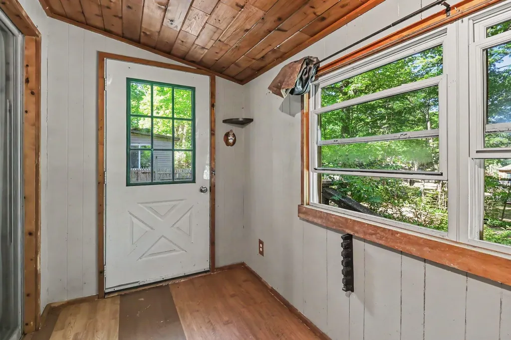 114 S 180th Avenue Newfield Township MI 49421