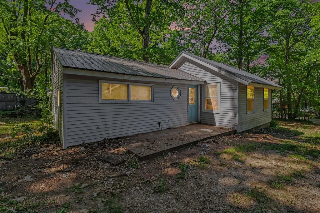 114 S 180th Avenue Newfield Township MI 49421