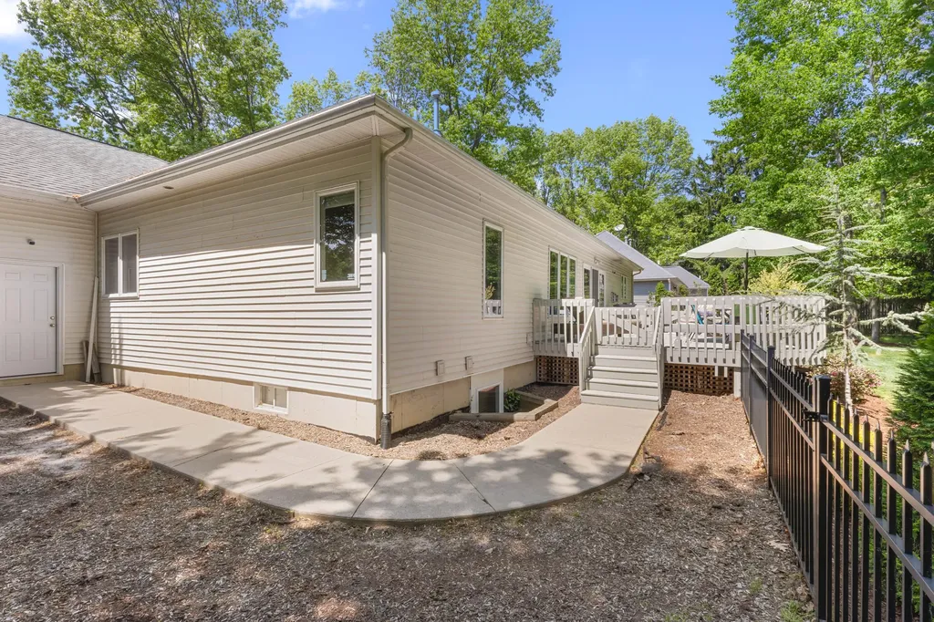 16644 Northwood Trail Spring Lake Township MI 49456